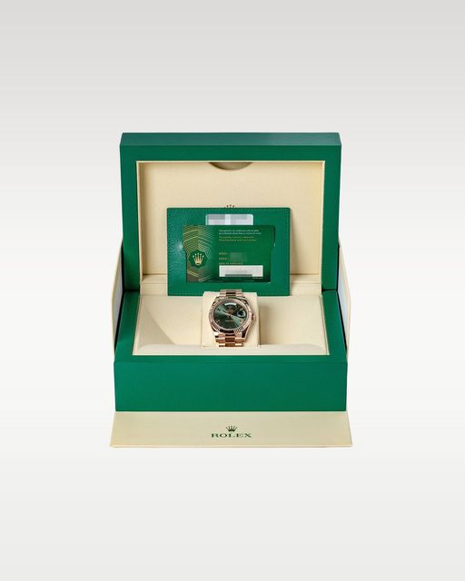 Rolex Day-Date 40 228235 Image 5